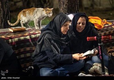 Iranians Mark Laylat Al-Qadr