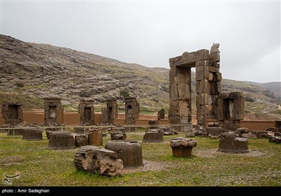 تخت جمشید