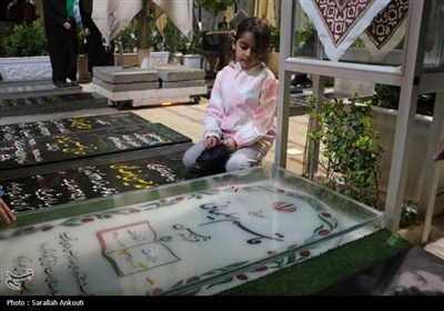 حال و هوای گلزار شهدای کرمان در شب اول قدر 