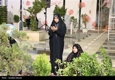 حال و هوای گلزار شهدای کرمان در شب اول قدر 