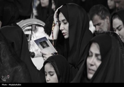 برپایی آیین شب قدر در حرم هلال بن علی
