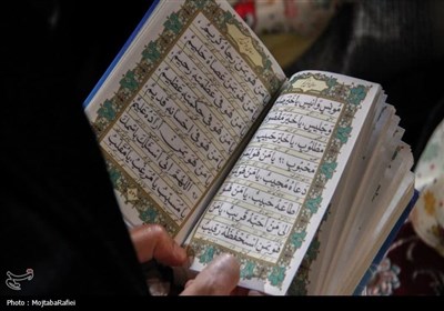 برپایی آیین شب قدر در حرم هلال بن علی