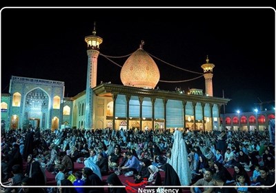 شبزندهداری اولین شب از لیالی قدر در حرم حضرت شاهچراغ(ع)
