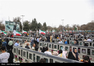 مراسم سال تحویل در گلزار شهدای قزوین