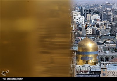 تحویل سال نو در حرم مطهر امام رضا (ع)