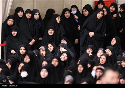 دیدار نوروزی اقشار مختلف مردم تهران با رهبر معظم انقلاب