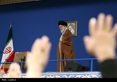 دیدار نوروزی اقشار مختلف مردم تهران با رهبر معظم انقلاب