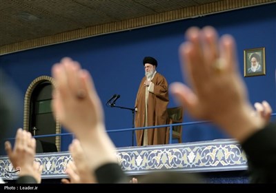 دیدار نوروزی اقشار مختلف مردم تهران با رهبر معظم انقلاب