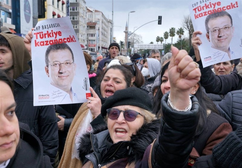 Turkey Warns against Growing Street Protests over Detained Mayor