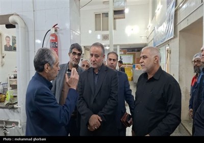 پخت و توزیع غذای گرم توسط مرکز نیکوکاری و دارالایتام هیأت ابوالفضلی بیرجند