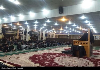 نیایش عاشقانه بوشهری‌ها در دومین شب از لیالی قدر