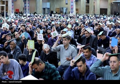 نجوای عاشقانه گلستانی‌ها در دومین شب قدر