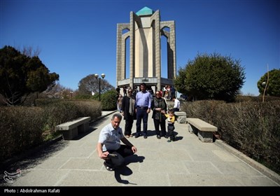 مسافران نوروزی در همدان