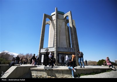 مسافران نوروزی در همدان
