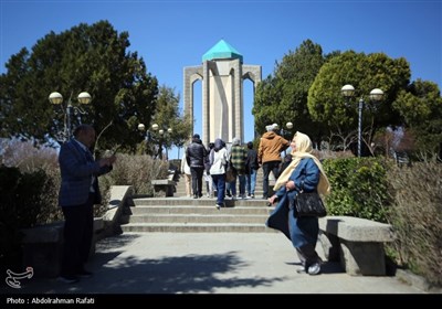 مسافران نوروزی در همدان