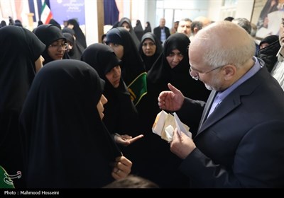 نشست جمعی از بانوان با رئیس مجلس شورای اسلامی