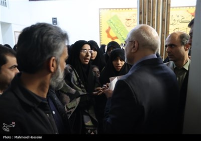 نشست جمعی از بانوان با رئیس مجلس شورای اسلامی