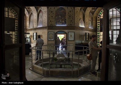 سرزمین مادری –آرامگاه کریمخان زند شیراز