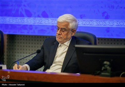 نشست معاون اول رئیس جمهور با سرمایه گذاران - کیش