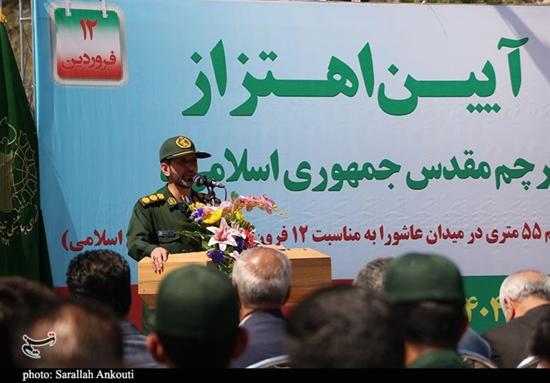دشمن با جنگ روانی و ترکیبی سعی بر نفوذ به کشور دارد