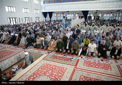 اقامه نماز عید سعیدفطر در کیش 