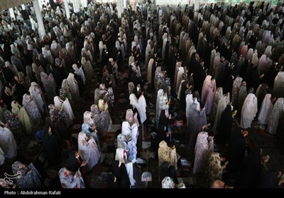 اقامه نماز عید سعیدفطر در همدان