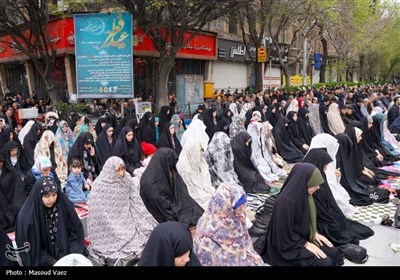 اقامه نماز عید سعیدفطر در تبریز