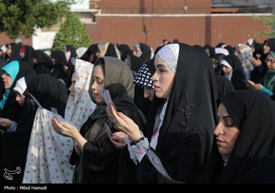 اقامه نماز عید سعیدفطر در اهواز