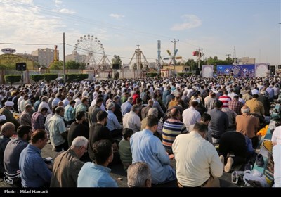 اقامه نماز عید سعیدفطر در اهواز