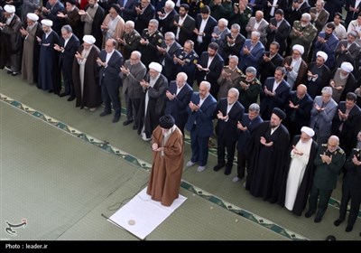 اقامه نماز عیدسعید فطر در مصلی تهران