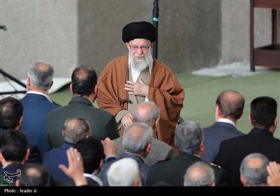 اقامه نماز عیدسعید فطر در مصلی تهران
