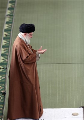 اقامه نماز عیدسعید فطر در مصلی تهران