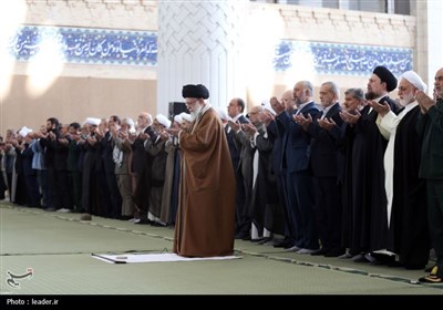 اقامه نماز عیدسعید فطر در مصلی تهران