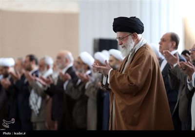 اقامه نماز عیدسعید فطر در مصلی تهران