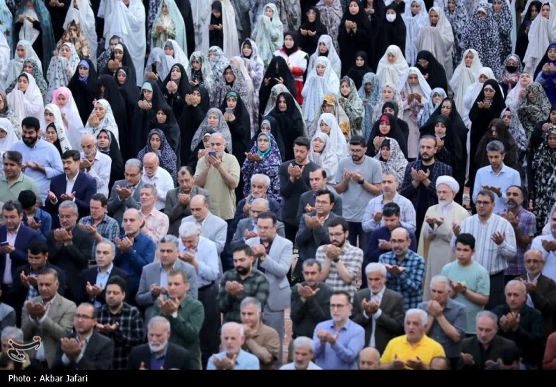  اقامه نماز عید قربان در دانشگاه تهران و مساجد کل کشور 