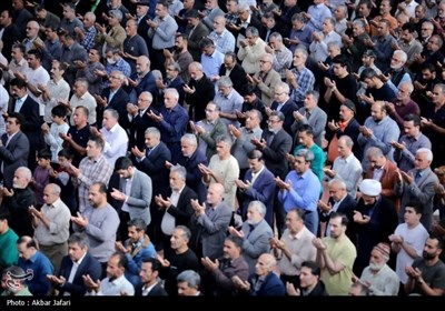 برگزاری کم نظیر نماز عید فطر در قزوین