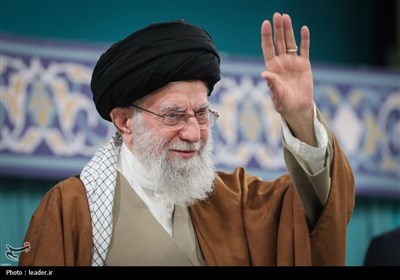 دیدار جمعی از مسئولان و سفرای کشورهای اسلامی با رهبرمعظم انقلاب