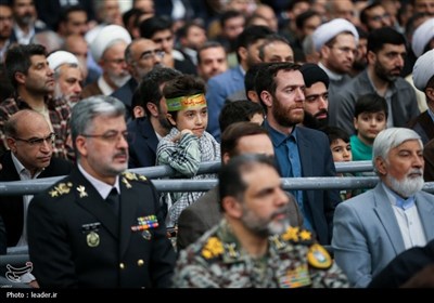 دیدار جمعی از مسئولان و سفرای کشورهای اسلامی با رهبرمعظم انقلاب