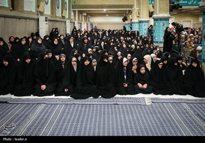 دیدار جمعی از مسئولان و سفرای کشورهای اسلامی با رهبرمعظم انقلاب