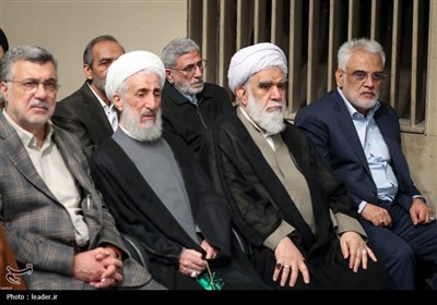 دیدار جمعی از مسئولان و سفرای کشورهای اسلامی با رهبرمعظم انقلاب