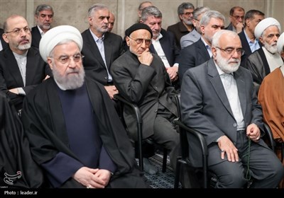 دیدار جمعی از مسئولان و سفرای کشورهای اسلامی با رهبرمعظم انقلاب