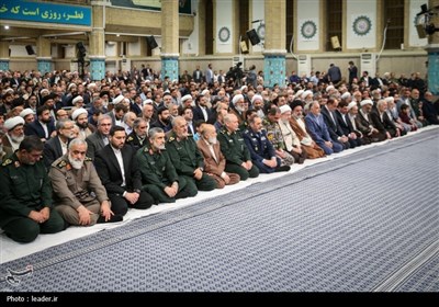 دیدار جمعی از مسئولان و سفرای کشورهای اسلامی با رهبرمعظم انقلاب
