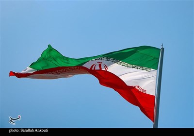 اهتزاز پرچم مقدس جمهوری اسلامی در پایتخت مقاومت جهان اسلام