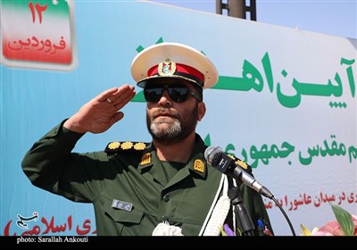 اهتزاز پرچم مقدس جمهوری اسلامی در پایتخت مقاومت جهان اسلام