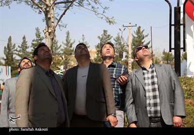 اهتزاز پرچم مقدس جمهوری اسلامی در پایتخت مقاومت جهان اسلام