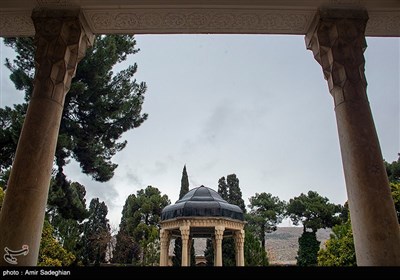 آرامگاه حافظ