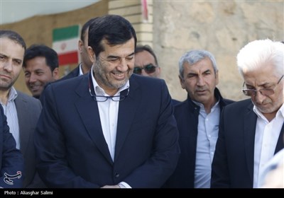 بازدید وزیر ورزش و جوانان از پروژه های ورزشی بجنورد