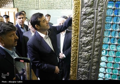 بازدید وزیر ورزش و جوانان از پروژه های ورزشی بجنورد