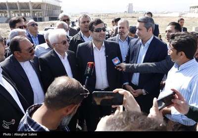 بازدید وزیر ورزش و جوانان از پروژه های ورزشی بجنورد