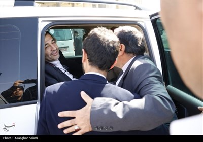 بازدید وزیر ورزش و جوانان از پروژه های ورزشی بجنورد
